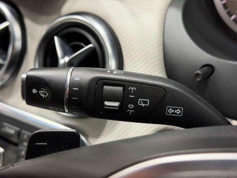 Mercedes-Benz A Class 2.1 A200 CDI Sport Hatchback 5dr Diesel 7G-DCT Euro 6 (s/s) (136 ps) 49