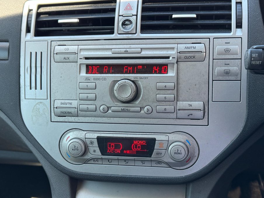 2012 Ford Kuga — image 10
