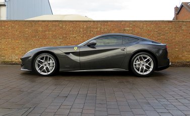 Ferrari F12 Berlinetta 5