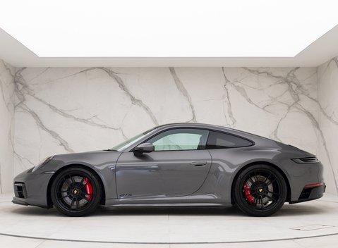 Porsche 911 Carrera GTS (992) 2