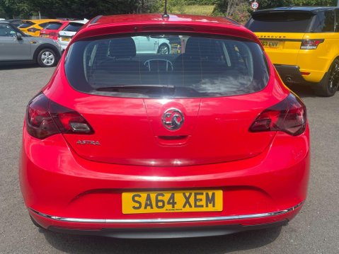 Vauxhall Astra 1.4 16v SRi Euro 5 5dr 10