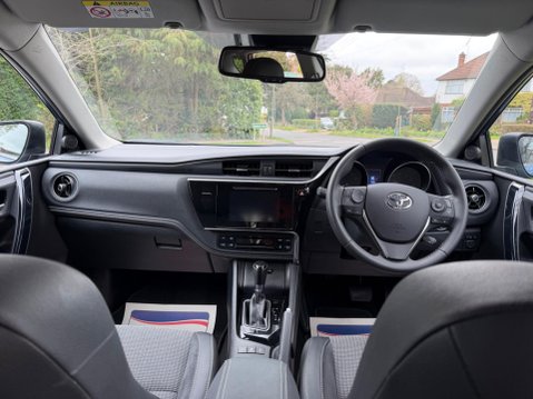 Toyota Auris 1.2 VVT-i Excel CVT Euro 6 (s/s) 5dr (Safety Sense) 18