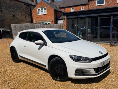 Volkswagen Scirocco 1.4 TSI BlueMotion Tech GT Euro 6 (s/s) 3dr 41