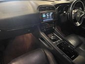 Jaguar F-Pace 2.0 F-PACE R-Sport AWD D Auto 4WD 5dr 47