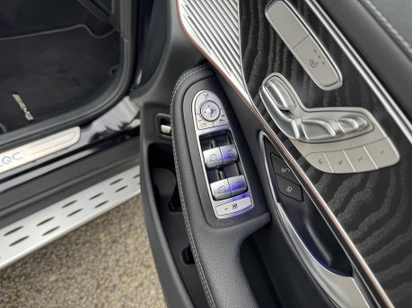 Mercedes-Benz EQC EQC 400 4M AMG Line Premium Plus Electric Auto 80KWH SUNROOF/HEADS UP/NAV 22