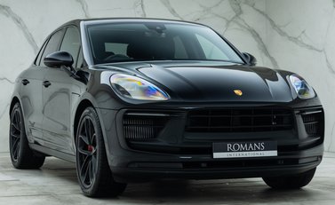 Porsche Macan GTS 9