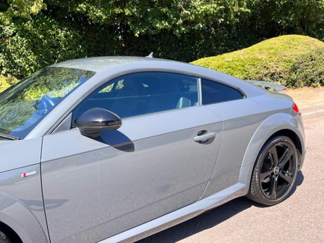 Audi TT 1.8 TFSI Black Edition Euro 6 (s/s) 3dr 34