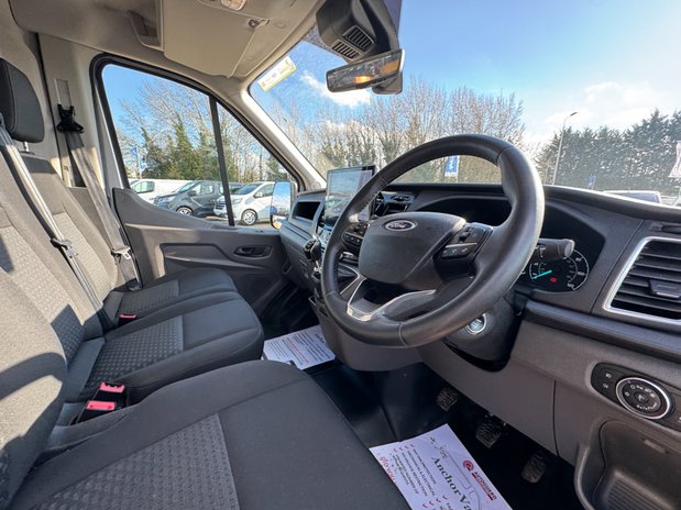Ford Transit JUMBO XLWB L4H3 High Roof Limited 350 Air Con Sensors MHEV EURO 6 15