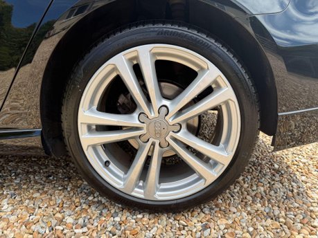 Audi A3 1.6 TDI 30 S line Sportback Euro 6 (s/s) 5dr 11