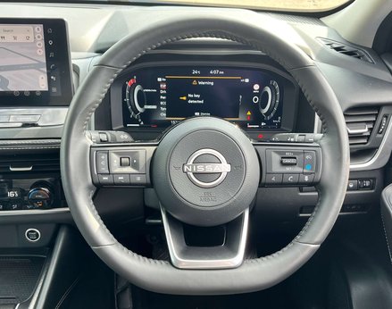 Nissan Qashqai 1.3 Qashqai N-Connecta DiG-T MHEV 5dr 19