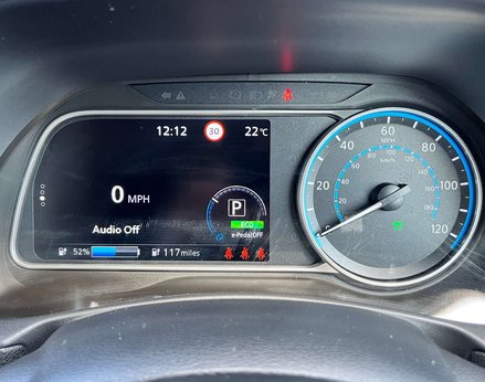 Nissan LEAF Leaf E + N-Connecta Electric, 60.9 kw/h battery, 239 mile range 5dr 22