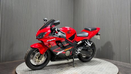 Honda CBR 2001 ONLY 17K VERY CLEAN SPORTS BIKE 600CC PROJECT BIKE 6