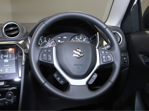 Suzuki Vitara 1.4 Boosterjet Mild Hybrid Ultra 5dr 15