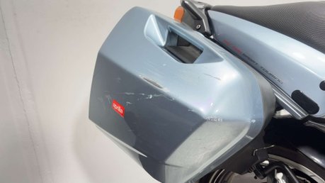 Aprilia Futura RSV 1000 2004 29K GOOD RUNNING TOURING COMMUTER BIKE 1000CC 13