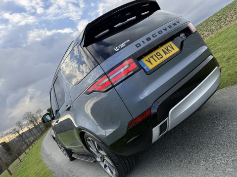 Land Rover Discovery SDV6 HSE LUXURY 26