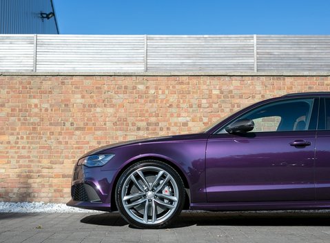 Audi RS6 Avant Performance 26