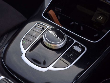 Mercedes-Benz E Class 2.0 E220d AMG Line Saloon 4dr Diesel G-Tronic+ Euro 6 (s/s) (194 ps) 21
