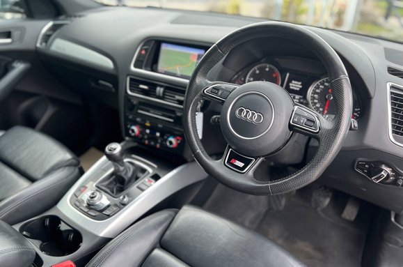 Audi Q5 2.0 TDI QUATTRO S LINE PLUS 20
