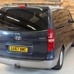 Hyundai I800 2.5 CRDi SE Nav MPV 5dr Diesel Manual Euro 6 (136 ps) 4