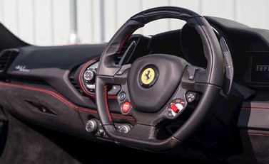 Ferrari 488 Spider 13