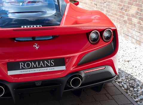 Ferrari F8 Tributo 33