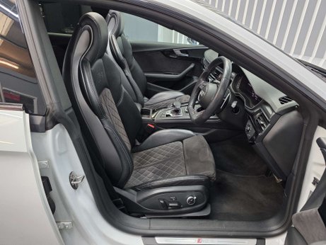 Audi RS5 2.9 TFSI V6 Sport Edition Sportback 5dr Petrol Tiptronic quattro Euro 6 (s/ 18