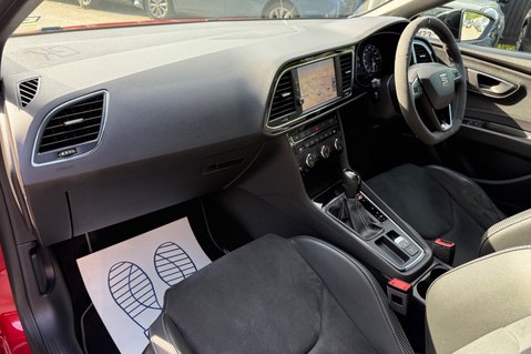 SEAT Leon TSI CUPRA 4DRIVE DSG ESTATE -BUCKET SEATS -CAMERA- SOUND -ACC -REVO STAGE 1 24