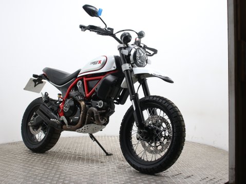 Ducati Scrambler Desert Sled SCRAMBLER DESERT SLED 3