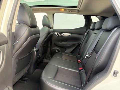 Nissan Qashqai 1.3 Qashqai Tekna DiG-T 5dr 59