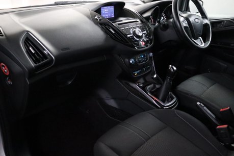 Ford B-Max TITANIUM NAVIGATOR 34