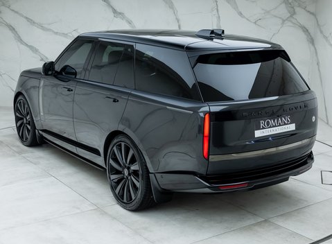 Land Rover Range Rover P530 SV 9