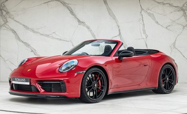 Porsche 911 Carrera GTS Cabriolet (992) 1