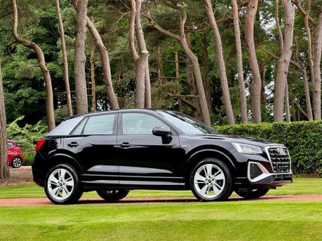 Audi Q2 TFSI S LINE 9