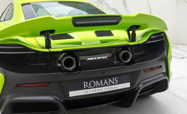 McLaren 675LT 33