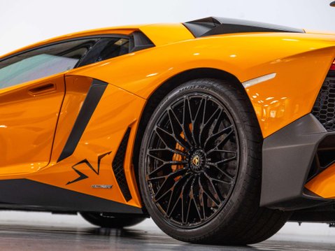 Lamborghini Aventador 6.5 V12 LP 750-4 Superveloce Coupe 2dr Petrol ISR 4WD Euro 6 (750 bhp) 74