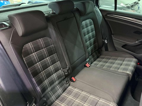 Volkswagen Golf 2.0 TDI BlueMotion Tech GTD Hatchback 5dr Diesel DSG Euro 6 (s/s) (184 ps) 32