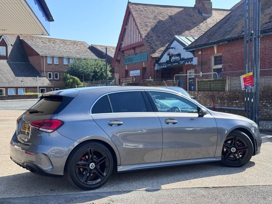 Mercedes-Benz A Class A 200 AMG LINE 