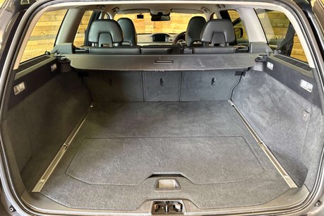 Volvo XC70 3.0 T6 SE Lux Estate 5dr Petrol Geartronic AWD Euro 5 (304 ps) 86