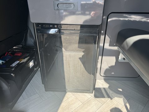 Volkswagen Transporter Camper | 4 Berth | Air Con | Pop Top | Cooker | Rock n Roll Bed 12