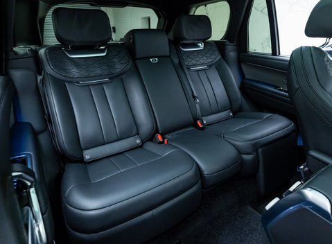 Land Rover Range Rover P530 SV 21