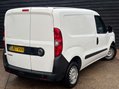Vauxhall Combo 1.2 Combo 2000 CDTi 11