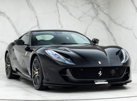 Ferrari 812 Superfast 1