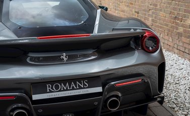 Ferrari 488 Pista 24