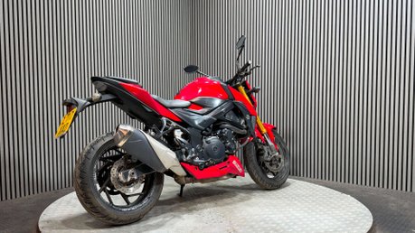 Suzuki GSX-S 2017 96K GOOD RUNNING PROJECT BIKE SPARES OR REPAIR 750CC 2