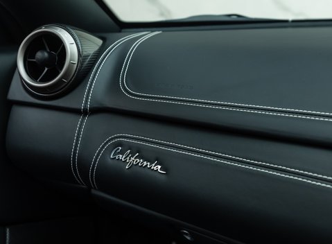 Ferrari California 30 25