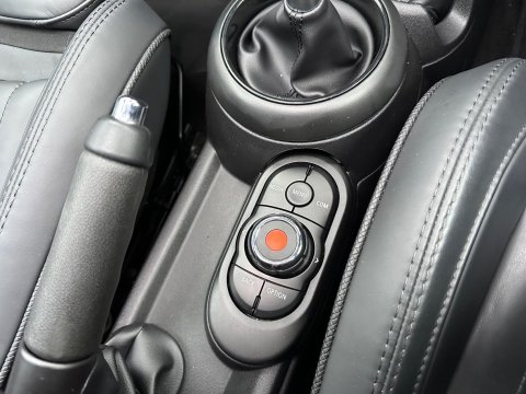 Mini Hatch 2.0 John Cooper Works Euro 6 (s/s) 3dr 20