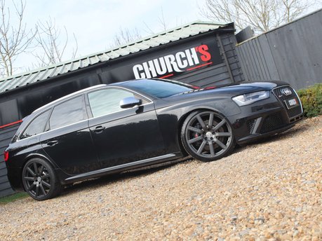 Audi A4 4.2 RS 4 FSI Quattro Auto 4WD 5dr