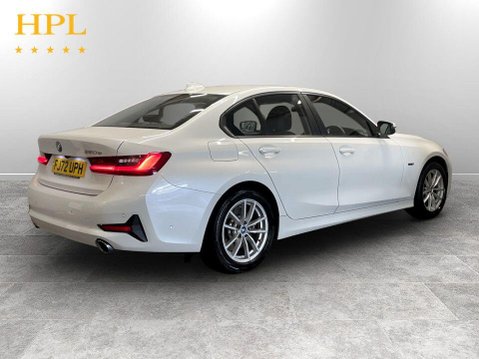 BMW 3 Series 2.0 330e 12kWh SE Pro Saloon 4dr Petrol Plug-in Hybrid Auto Euro 6 (s/s) (2 7