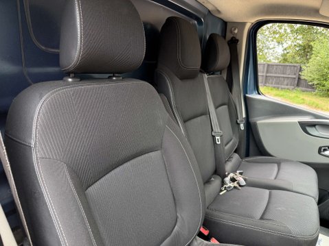 Renault Trafic 1.6 Trafic SL27 Sport Nav dCi 62
