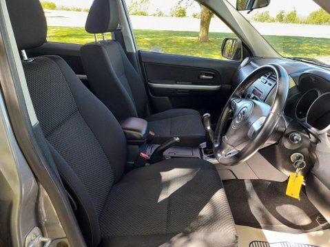 Suzuki Grand Vitara 2.4 VVT SZ4 4WD Euro 4 5dr 22